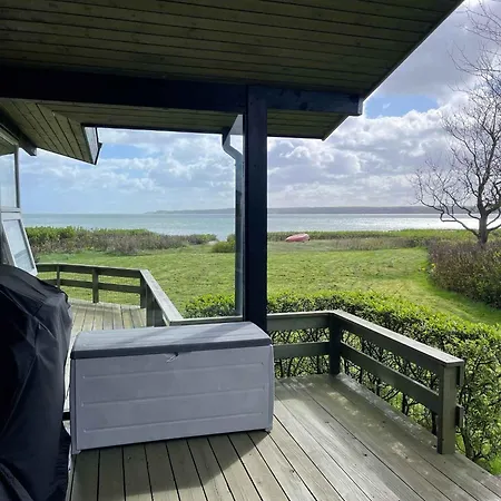Summer House At Hvidbjerg Beach With Sea View Hébergement de vacances *